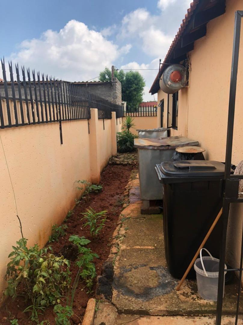 573738_IMG-20220526-WA0008